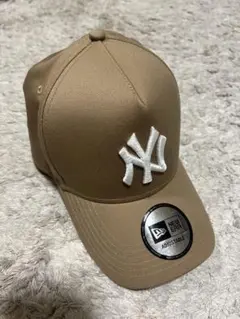 New Era ベージュ ベースボールキャップ