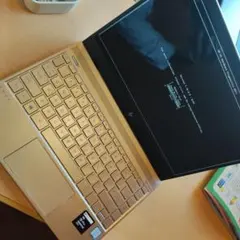 HP ENVY Intel coreI7 8550U ssd 裏ネジ無しのサムネイル