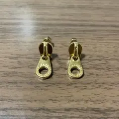 MARC JACOBS ジッパー型ピアス