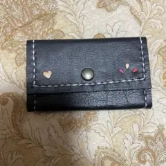 ハンドメイド　レザー　ブラックカードケース