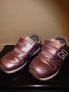 (美品)New Balance 373 ピンクメタリック スニーカー