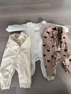 【ほぼ未使用】GAP ボアロンパース 他まとめセット 6-12mouth