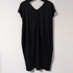BALLSEY 膝丈ワンピース フレンチ袖　ブラック