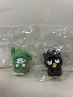 サンリオ　ポチャッコとバットばつ丸　むぎゅぎゅパーカー　カプセルトイ