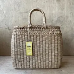 Item thumbnail for item 13474296-1d95-447b-9ade-6d84c39debbb