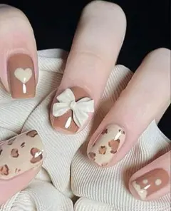 ネイルチップ 24枚セット ベージュ ハート ヒョウ柄 リボン かわいい