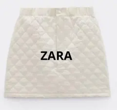 【ZARA】美品！スカート 台形スカート　ミニスカート　キルティングのサムネイル