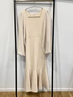 ROYAL PARTY ロイヤルパーティ ベージュワンピース