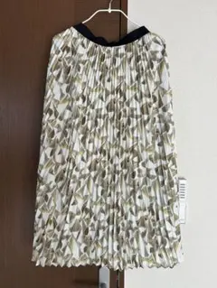 KBF プリーツスカート