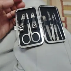 Item thumbnail for item c05c8dc5-ee2e-4ee2-8bb3-66a5d883025c