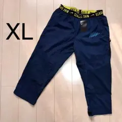 新品　ナイキ XL ネイビー スポーツパンツ　七分　ランニング　トレーニング