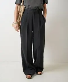 Spick &Span 【24SS】ダブルクロスツータックパンツ 黒 ブラック