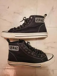 ヴァレンティノ　VALENTINO スニーカー　【EU41約26〜26.5cm】のサムネイル