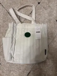 〈Starbucks〉ホワイト キルティングエコバッグ