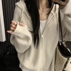 amood アムード ニット フードパーカージップアップ クリームカラー 韓国