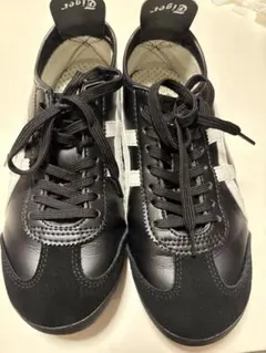 Onitsuka Tiger MEXICO 66 白黒　ブラック