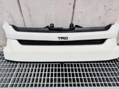 ハイエース ワイド用 グリル 070ホワイト　TRDエンブレム ハイエース ワイド用 グリル 070ホワイト TRDエンブレム - メルカリ
