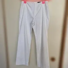 美品　ラルフローレン　刺繍入りホワイトカジュアルパンツ　裏地あり