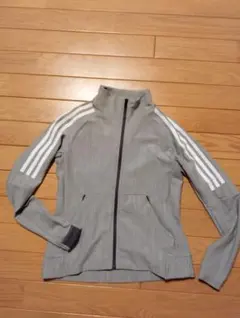 adidas　ジャージのサムネイル