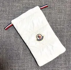 MONCLER メガネケース ホワイト 巾着型 - メルカリ