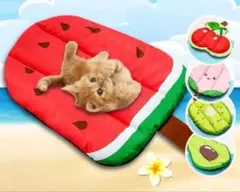 新品　ひんやりマット ペット用 猫 犬 スイカ柄 マット 暑さ対策 熱中症　冷感のサムネイル