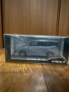 トヨタ 新型ヴォクシーカラーサンプルミニカーアーバンロックのサムネイル