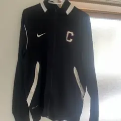 Nike 古着屋で買ったものです。古着屋で買った時の値段は1万5000でした