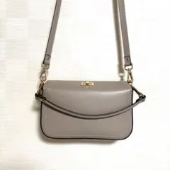 美品Gianni Notaro ショルダーバッグ ターンロック べージュ系