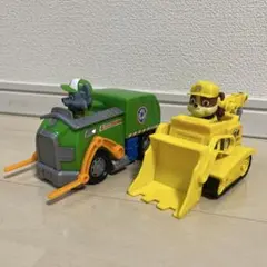 パウ・パトロール ベーシックビーグル　ラブル、ロッキー セットまとめ売り