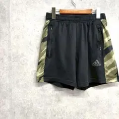 adidas アディダス　ハーフパンツ　カモフラ　ブラック系　ジップポケット　Sのサムネイル