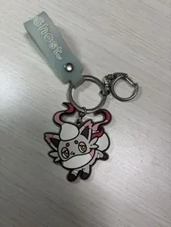 ヒスイゾロアのラバーキーホルダー水色