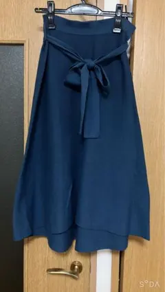 プラステ　ニットアシメスカート