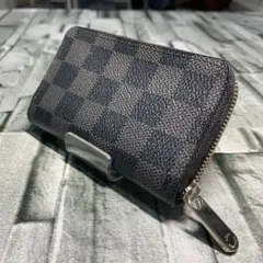 ルイヴィトン　コインケース　ダミエグラフィット　ジッピーコインパース　メンズ