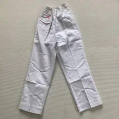 《訳あり》トレーニングパンツ　125cm　体操パンツ　長ズボン　白　祭り