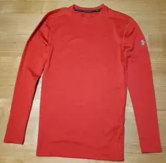 アンダーアーマー　野球アンダーシャツ　赤　SMサイズ