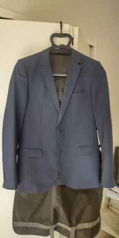 TAKA-Q ストライプスーツ 171㎝63㌔着用 ネイビーのサムネイル