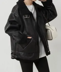 オーバーサイズ ブラック ムートンコート