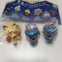 ポケモン 蓄光フィギュアチャームセット