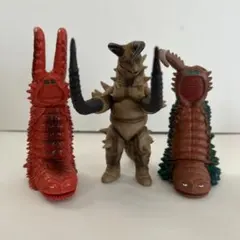 大怪獣シリーズ グドン＆ツインテール 2体セット エクスプラス 新品・未使用 大怪獣シリーズ 「グドン対ツインテール 夕焼けVer.セット