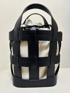 BLUEPALANGネイビーレザー バスケットハンドバッグ