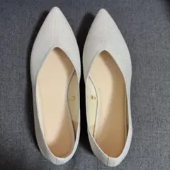 グレー ポインテッドトゥ フラットシューズ 25.0cm