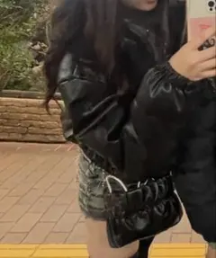 ダウンジャケット　レザー