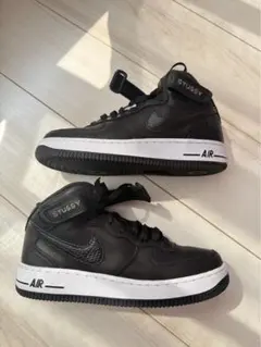 最終値下げ‼️STUSSY NIKE Air Force 1 Mid ブラックのサムネイル
