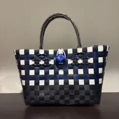 Item thumbnail for item 71c72e03-d18f-4d1f-ab34-c70255573844