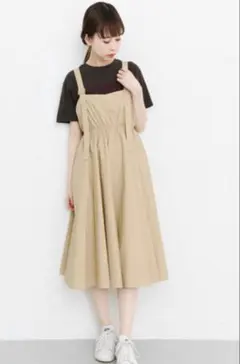 アーバンリサーチ KBF サロペットフレアスカート ベージュ usedのサムネイル