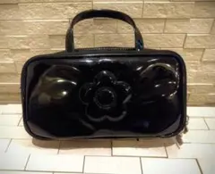 MARY QUANT エナメル メイクポーチ コスメポーチ マリークワント