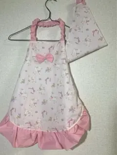 キッズエプロン ピンク サイズ90-100