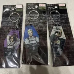 進撃の巨人　セリア　アクリルキーホルダー　エレン　ハンジ　エルヴィン