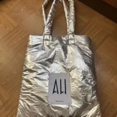 AMERICAN HOLIC シルバー トートバッグ