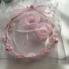 花飾り付きピンクカチューシャ